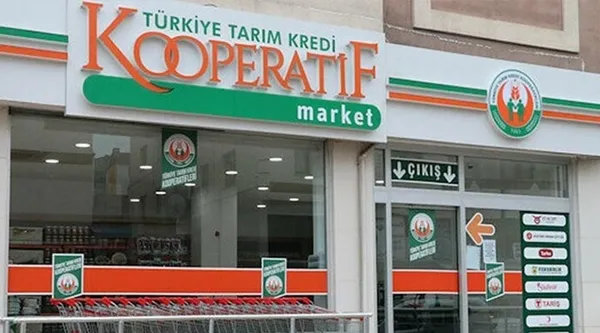 Tarım Kredi marketlerinde büyük indirim bugün başladı! Çok sayıda ürün maliyetine satılıyor! Ayçiçek yağı, pirinç, makarna... Tarım Kredi market saat kaçta açılıyor?