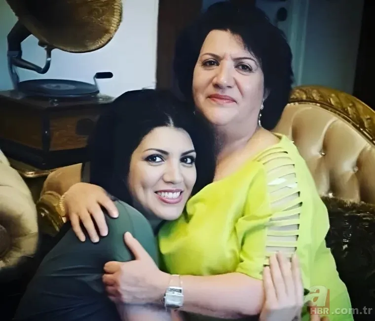 Özcan Deniz'in eski eşi Feyza Aktan peş peşe paylaştı: "Oğlumun adını ağzına almayacaksın" 5