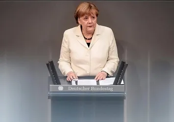 Merkel: Kalıcı güvenlik Rusya ile birlikte sağlanabilir