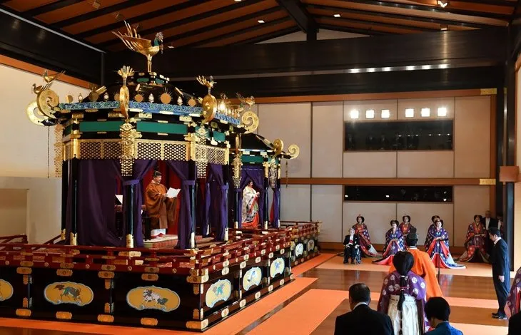 Japonya’nın 126. İmparatoru Naruhito tahta çıktı! Törene 190 ülkeden yaklaşık iki bin kişi katıldı