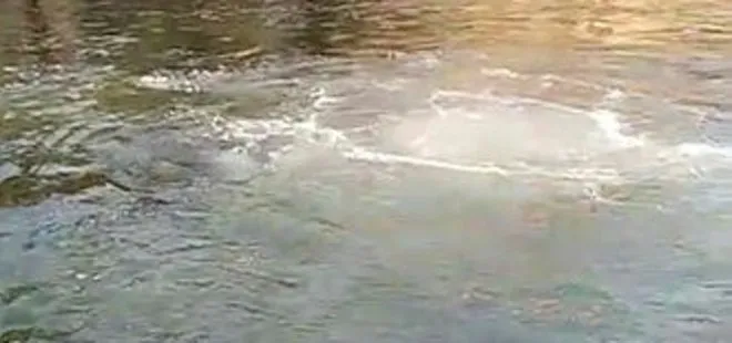 İstanbul'da isyan ettiren olay! İSKİ'nin deniz deşarj hattı patladı lağım suyu yüzeye çıktı