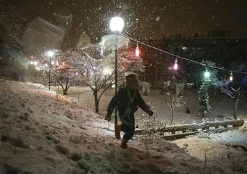 Son dakika: Ankara'da okullar tatil edildi