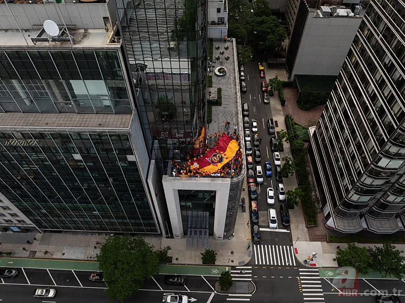 Dua Lipa'dan dudak uçuklatan ücret: Galatasaray'dan servet istedi! 5
