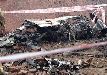 Kosta Rika'da uçak düştü: 12 ölü