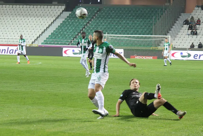 Süper Lig’de küme düşme hattı karıştı! Potada 3 kulüp var! Düşen 2 takım...