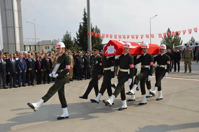 Şehit Tahsin Sarıtosun’un naaşı baba ocağına getirildi