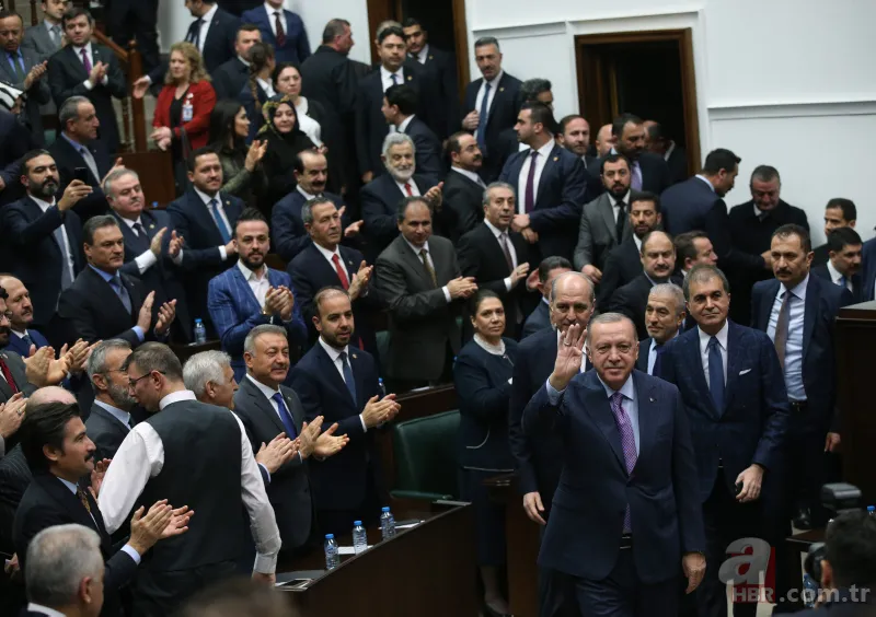 Başkan Erdoğan partilileri selamladı! O anlar böyle görüntülendi... 8