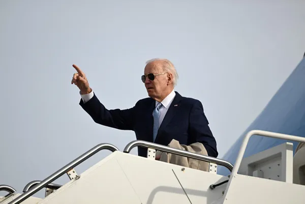 ABD Başkanı Joe Biden’ın ofisindeki kilitli dolaptan gizli belgeler çıktı! Biden’dan açıklama geldi: Neler içerdiğini bilmiyorum