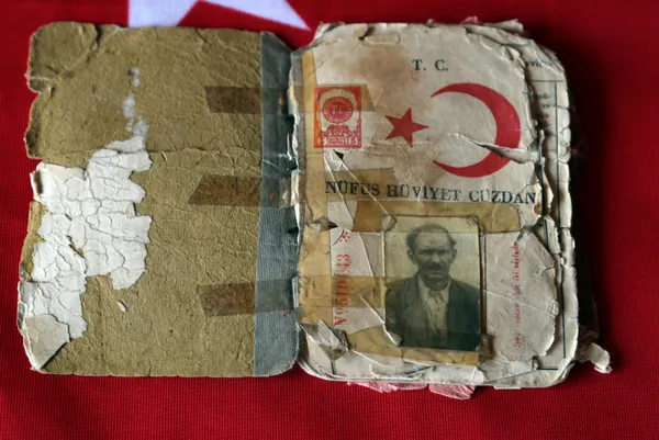 110 yaşındaki Güllü nineden Çanakkale Zaferi sözleri! Gazi eşinin anılarını böyle anlattı: Git o gavuru vur - 3