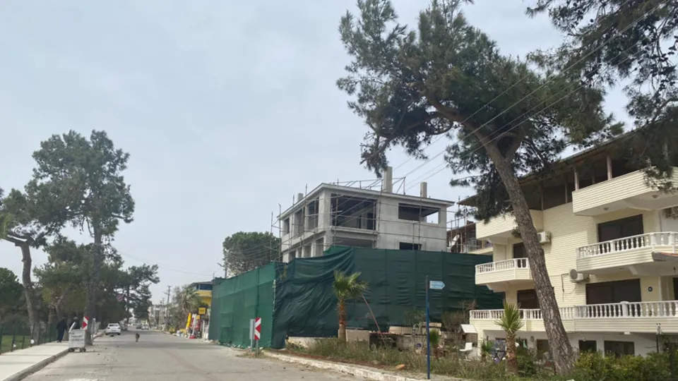 CHP'li Didim Belediyesi'nde bir skandal daha! HDP’li Zeynel Özen'ın kaçak villasına koruma