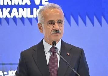 Bakan Uraloğlu duyurdu: Ankara-Kırıkkale arası 43 dakikaya düşüyor