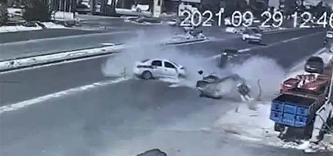 Şanlıurfa'da feci kaza: Havada parçalandı