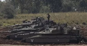 İsrail Gazze’yi tank atışıyla vurdu