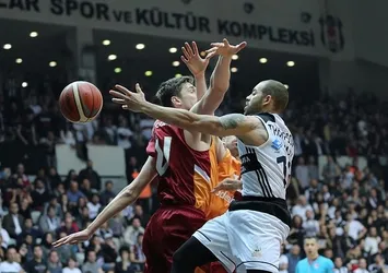 Potada derbi maç Beşiktaş Sompo Japan'ın