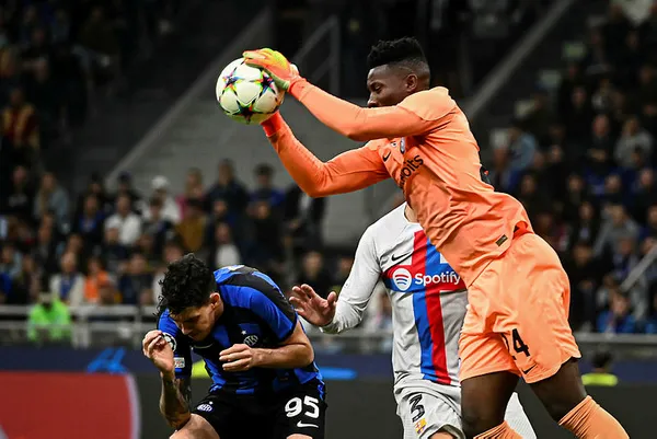 Hakan Çalhanoğlu ’Barça’ladı | Inter - Barcelona: 1-0