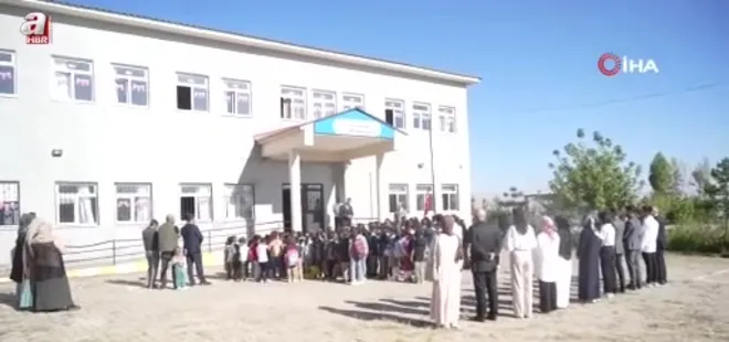 Muş'ta ilk ders zili çaldı
