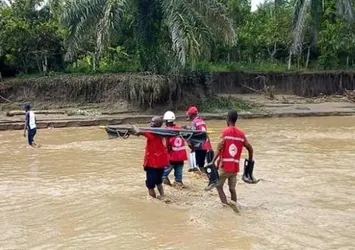 Uganda'da sel 5 bin kişiyi yerinden etti