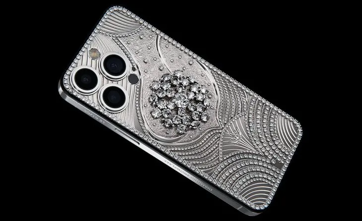 15 milyona satılıyor! iPhone 15 Pro modeli Apple’dan önce satmaya sundu!