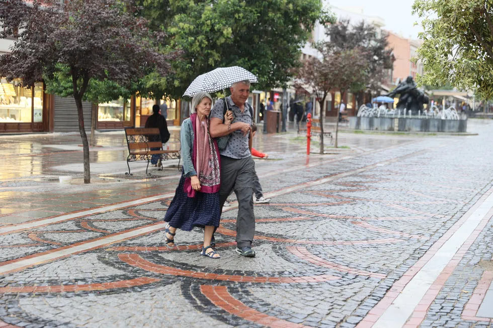 1790408320039.jpg Meteoroloji'den 5 günlük haritalı uyarı: Trakya'dan giren soğuk hava dalgası tüm yurdu saracak! Sıcaklıklar çakılıyor - 2