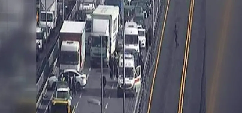E-5'te zincirleme kaza! Trafik durdu...
