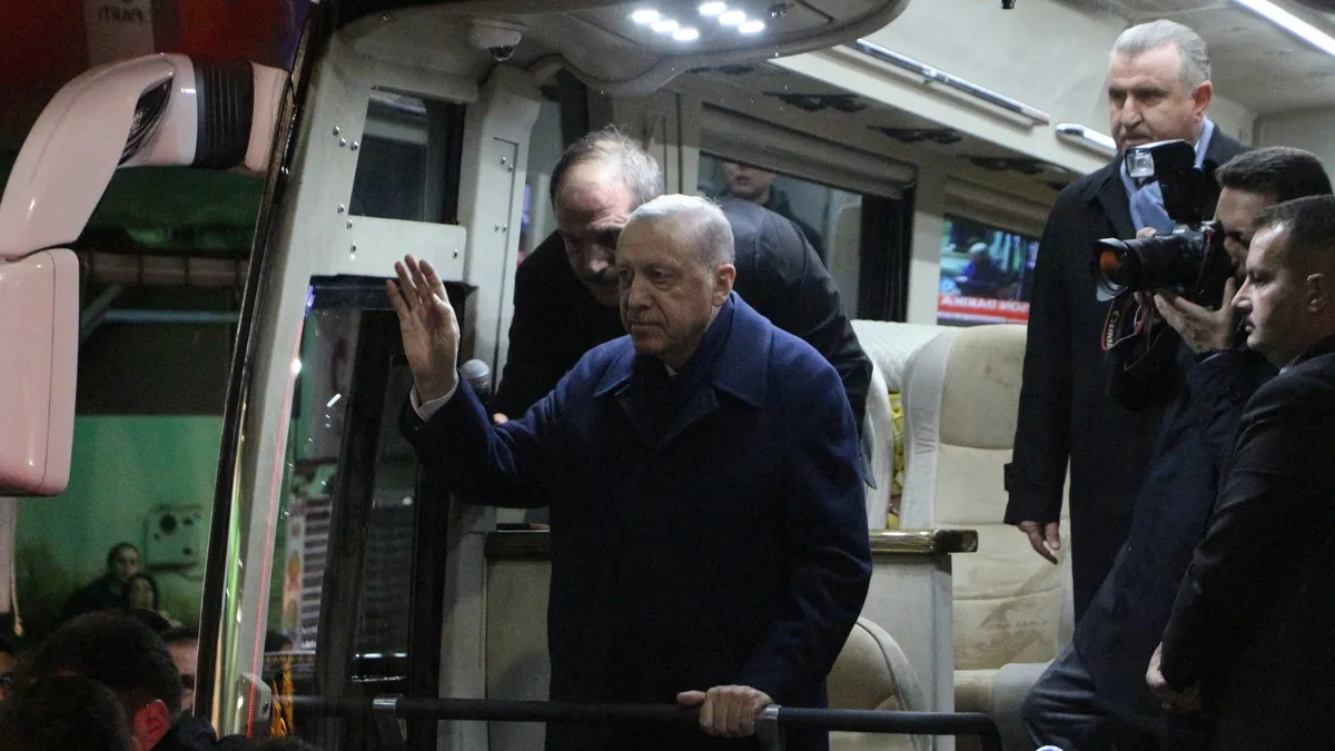 Başkan Erdoğan baba ocağı Rize'de! Birlik ve beraberlik mesajı