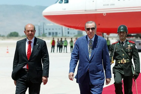 Başkan Erdoğan’dan Körfez turu sonrası önemli mesajlar: Cumhuriyet tarihinin en büyük sözleşmesine imza atıldı