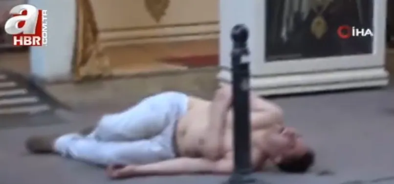 İstanbul’un göbeğinde akılalmaz görüntüler! İspanyol turist yarı çıplak halde ortalığı birbirine kattı