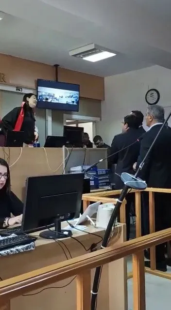 chpden-mahkeme-heyetine-buyuk-saygisizlik-hakaret-edip-uzerlerine-yuruduler-1666883049894.jpg CHP'den mahkeme heyetine büyük saygısızlık! Hakaret edip üzerlerine yürüdüler - 2