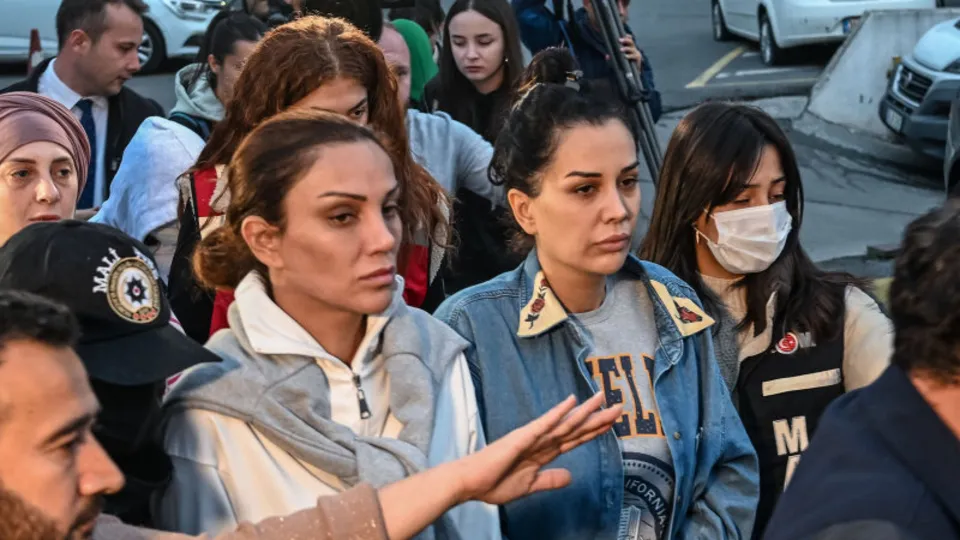 Dilan Polat ve Sıla Doğu sabıkalı çıktı! 2020'de hapis cezası almışlar