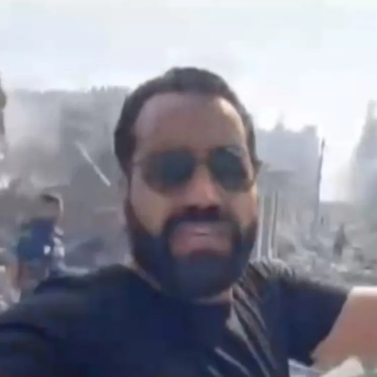 Yıkıntıların içinde İsrail’e meydan okudu