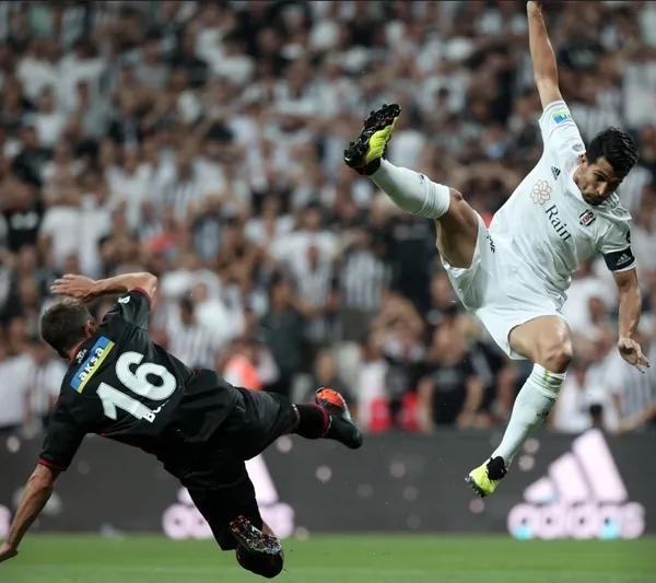 istanbulda-kartal-pencesi-besiktas-gol-oldu-yagdi-1661115222876.jpg İstanbul'da Kartal pençesi: Beşiktaş gol oldu yağdı - 2