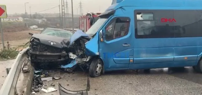 Son dakika: İstanbul Sancaktepe’de minibüs ile otomobil çarpıştı! Yaralılar var...