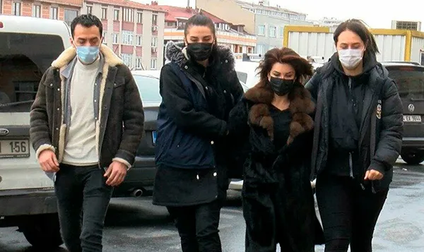 Son dakika: Başkan Erdoğan'a hakaret eden Sedef Kabaş'ın cezası belli oldu - 2