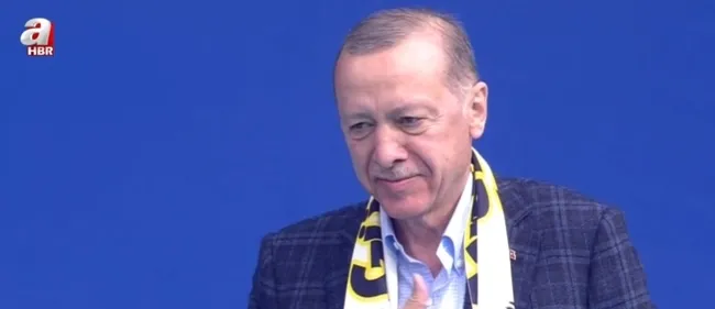 baskan-erdogan-70-yasina-girdi-komsulari-baskan-erdoganin-anlatti-1708928432448.jpg Başkan Erdoğan 70 yaşına girdi! Komşuları Başkan Erdoğan’ın anlattı - 5
