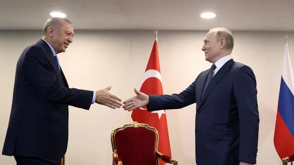 socide-tarihi-zirve-dunya-erdogan-putin-zirvesini-bekliyor-alman-basinindan-dikkat-ceken-manset-tahil-anlasmas-1693807981853.jpeg Soçi'de tarihi zirve! Dünya Erdoğan-Putin zirvesini bekliyor! Alman basınından dikkat çeken manşet: Tahıl anlaşmasını kurtarmak için... - 5