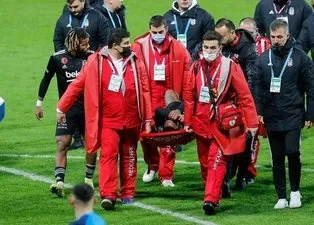 Beşiktaşlı futbolcu hastaneye kaldırıldı! Kasımpaşa maçında sedyeyle oyundan çıkmıştı