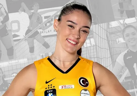 Filenin Sultanı Zehra Güneş makyajsız haliyle gündem oldu! 