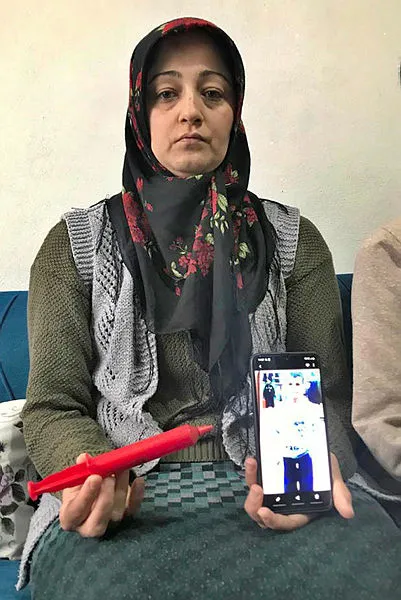 Şırıngalı çikolata ambalajından çocuğun ölümüne ilişkin asli kusurlu bulunan firma yetkilileri tutuklandı