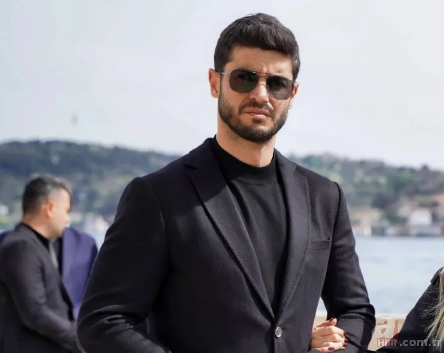 Kuruluş Osman’ın yıldızı Burak Özçivit babasını paylaştı sosyal medya yıkıldı! Benzerliklerini gören inanamadı 5