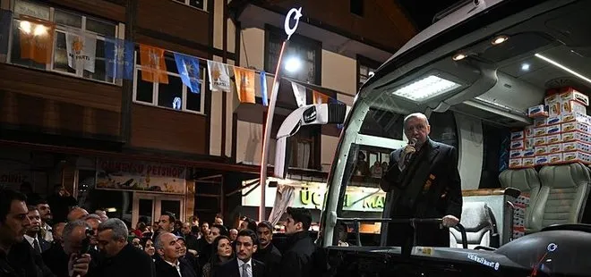 Başkan Erdoğan baba ocağı Rize’de! AK Parti gücünü farklı yerlere ulaştıracak | Taziye ziyaretinde Kur’an-ı Kerim okudu