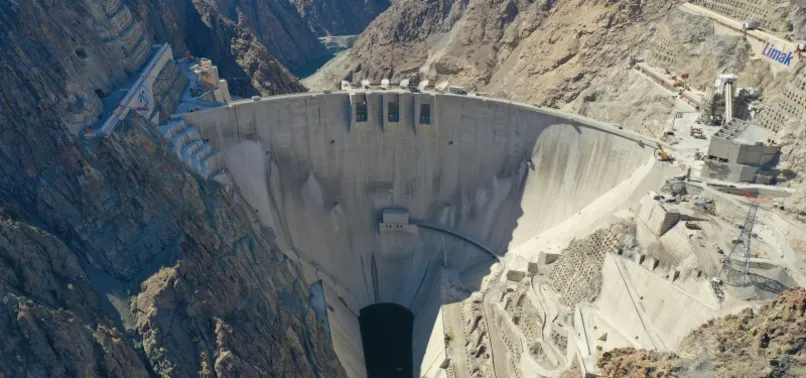 Dünyanın en büyük 5'inci barajı Başkan Erdoğan'ın katılımıyla açıldı! Başkan Erdoğan'dan yeni kara harekatı mesajı