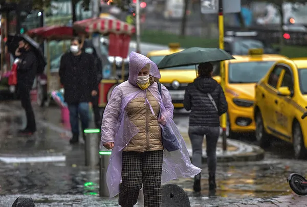 İstanbul, Ankara ve birçok ile kar geliyor! Meteoroloji tarih verip uyardı | İstanbul'a kar ne zaman yağacak? İstanbul, Ankara, İzmir hava durumu - 10