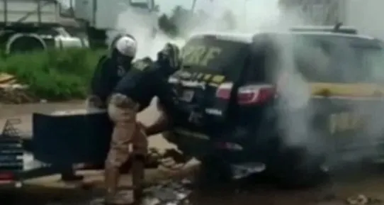 Brezilya’da vahşet! Polis gaz bombasıyla bagaja kapatıp öldürdü