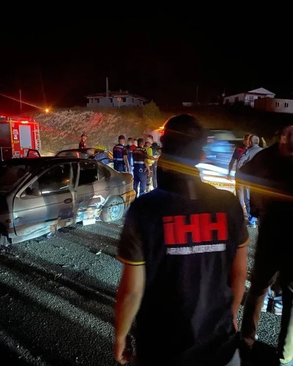 1688621386357.jpg Çankırı'da feci kaza: Ölü ve yaralılar var - 2