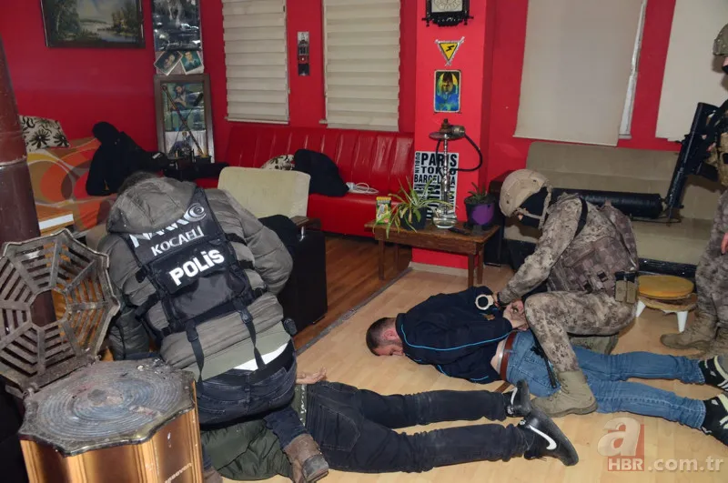 Operasyonu İçişleri Bakanı Süleyman Soylu yönetti! Bebek pusetinden uyuşturucu çıktı | Evlerinin çevresini de izliyorlarmış 13