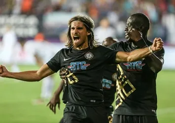 Tiago Pinto haftanın 11'ine girdi!