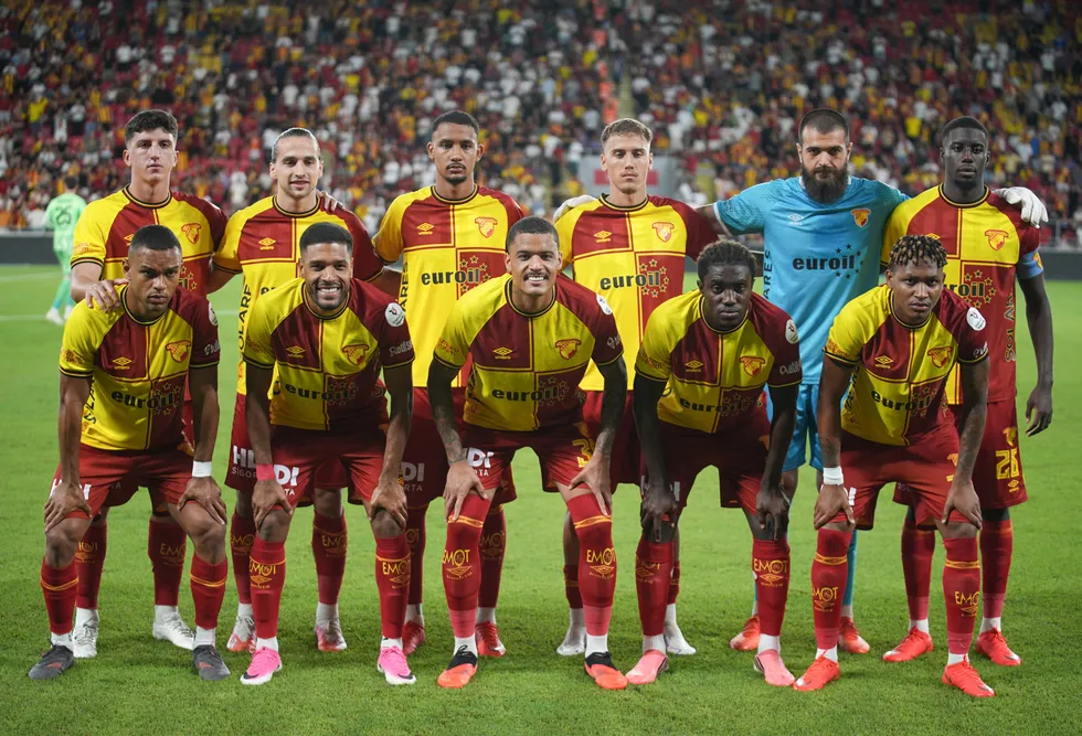 1789290398379.jpg Göztepe iç sahada puan çıkaramadı! İlk 5 haftada 2 beraberlik, 3 yenilgiyle 2 puanda kaldı - 1