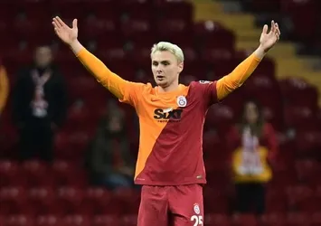 Süper Lig ekibinden Victor Nelsson bombası! Menajerleri önerdi