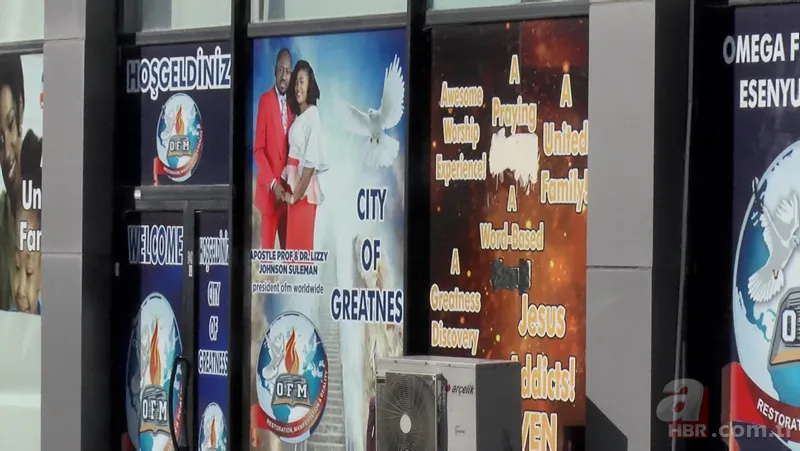 Esenyurt'ta polise parti ihbarı geldi! Nijeryalıların derneği çıktı 9