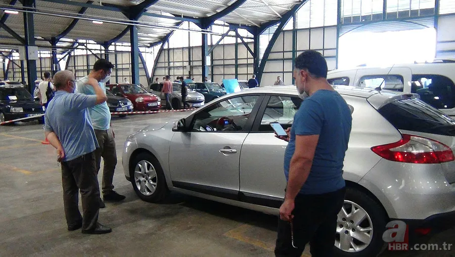 Satmadan bir kez daha düşünün! İkinci el araç fiyatları için uzmanlar tarih verdi! Araba piyasası ne zaman düşer? 5